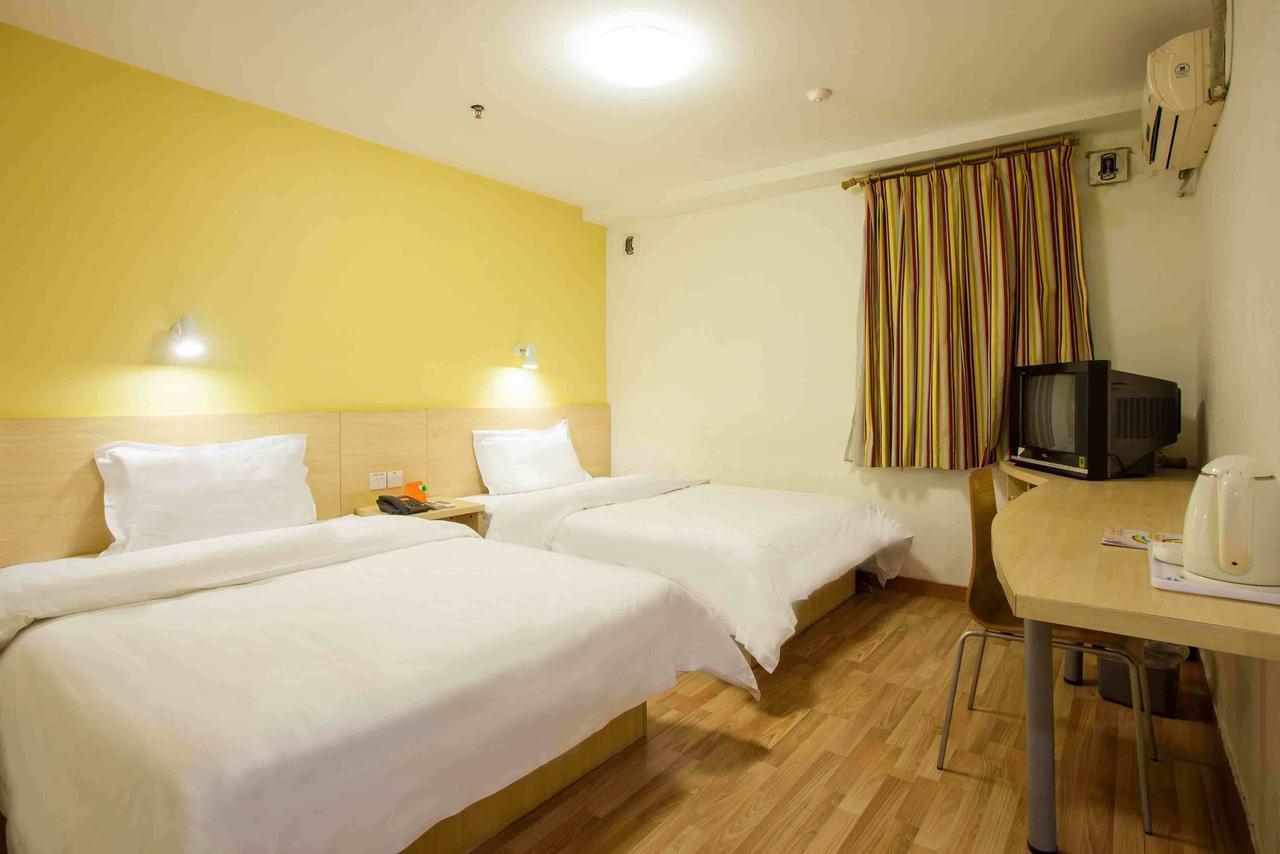 7Days Inn Beijing Xuanwumen Niujie Street Exterior foto